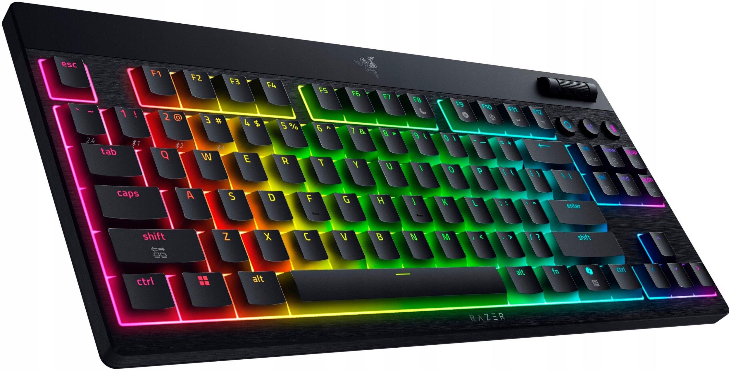 Razer BlackWidow V4 75% Pro - A billentyűzet oldalsó profilja, amely mutatja a vékony, alacsony kialakítást