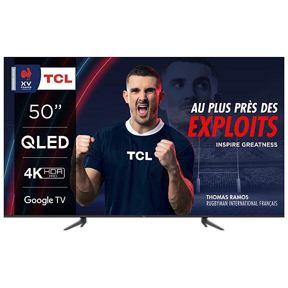 TCL 50C643 QLED 4K Smart TV használat közben