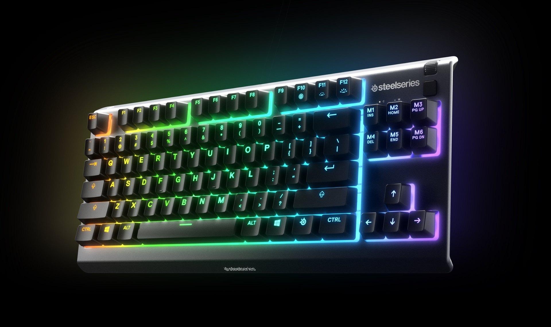 Apex 3 TKL használat közben