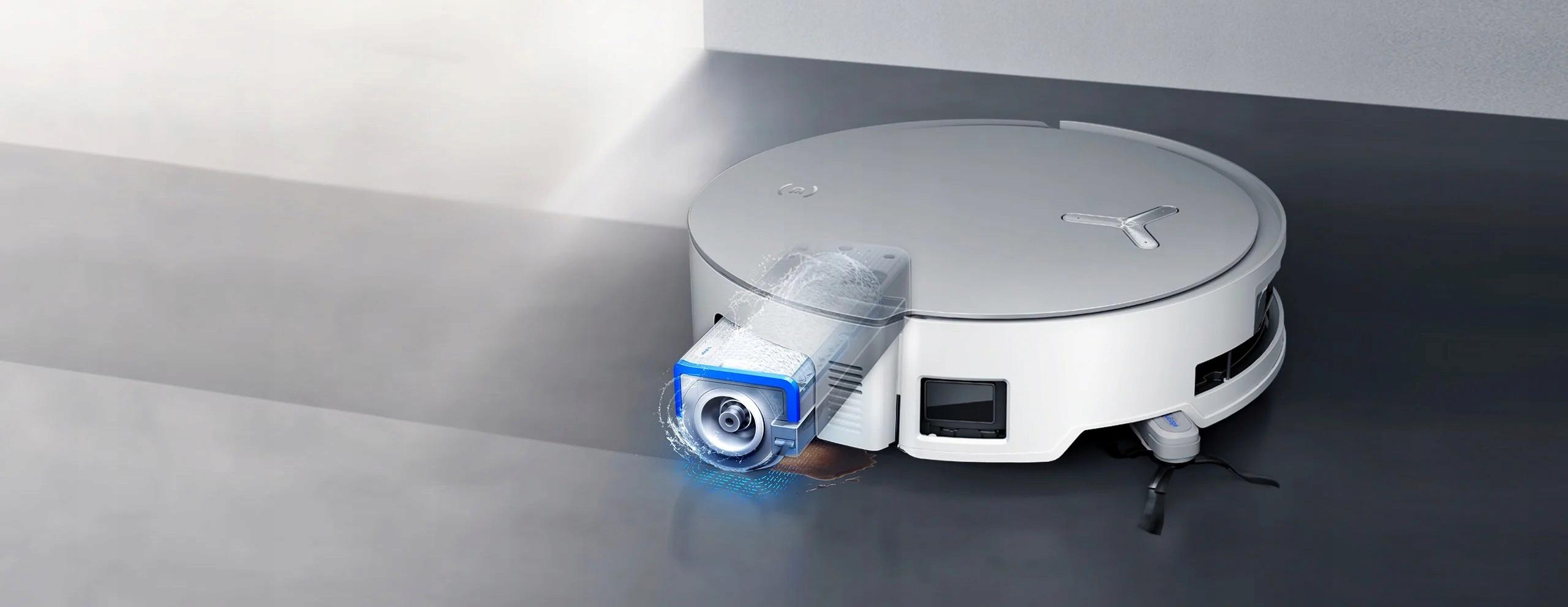 Ecovacs Deebot X8 Pro Omni - Az OZMO ROLLER felmosórendszer működés közben a padlón