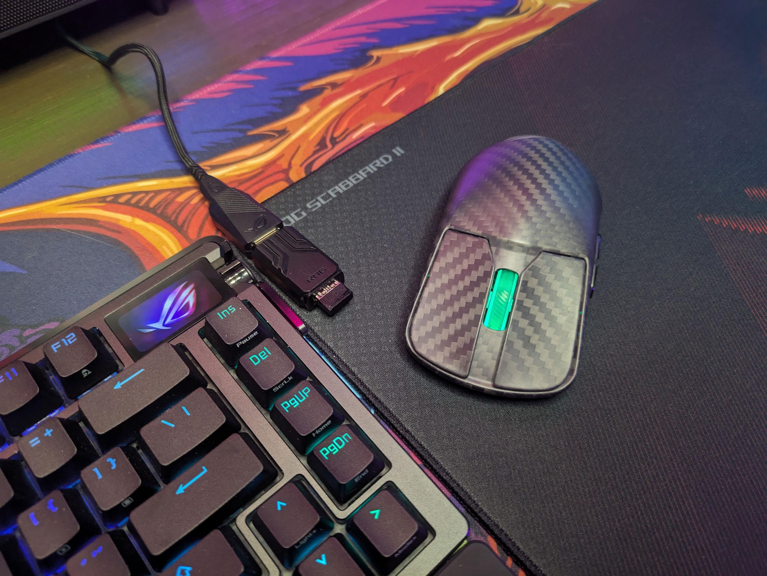 ASUS ROG Harpe Ace Extreme használat közben