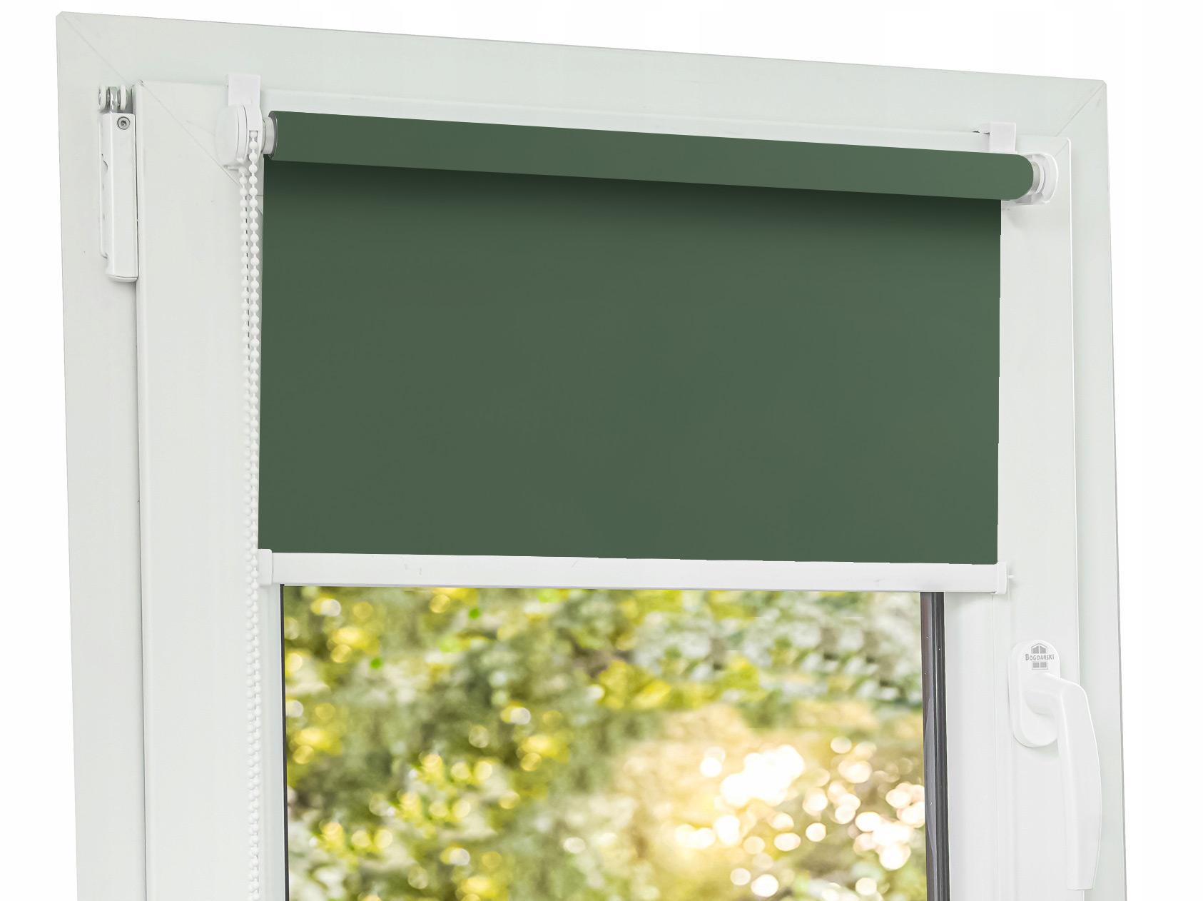 100% Sötétítő mini roló feszítővel (34x150 cm) használat közben