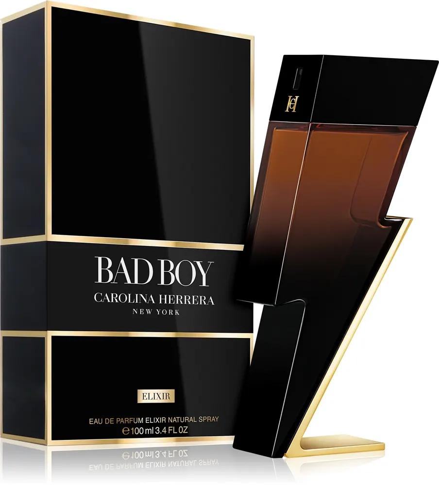 Bad Boy Elixir EDP 10 ml használat közben