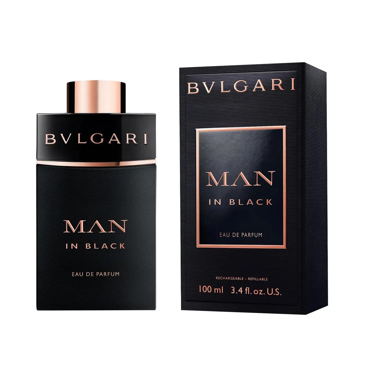 Bvlgari Man in Black Parfum - A Bvlgari Man in Black doboza a termékismertetővel