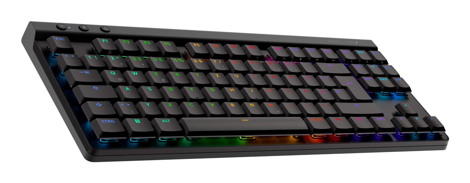 Logitech G515 LIGHTSPEED TKL - A billentyűzet RGB háttérvilágítása sötétben, a testreszabott világítási effektekkel