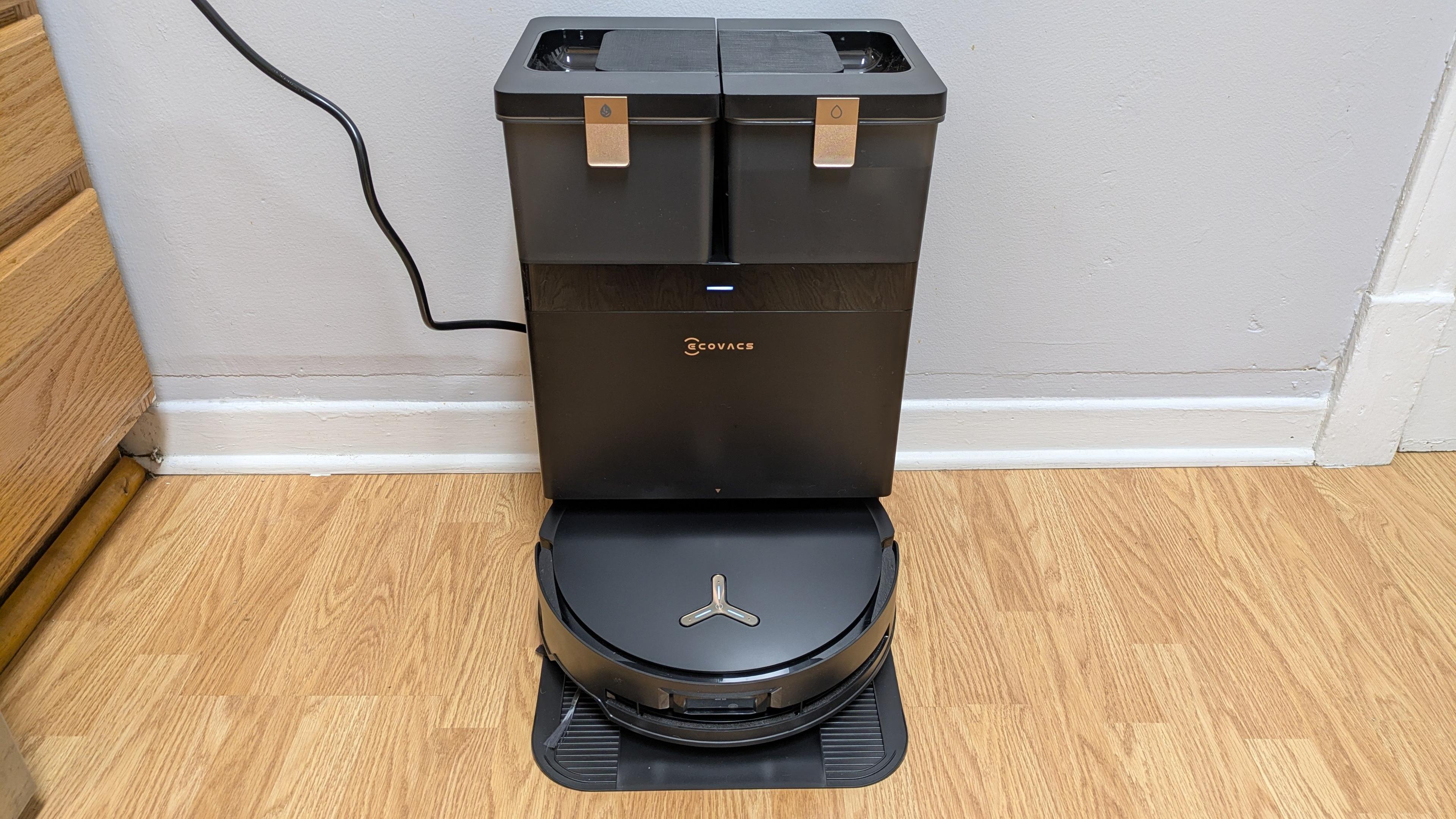 Deebot X8 Omni használat közben