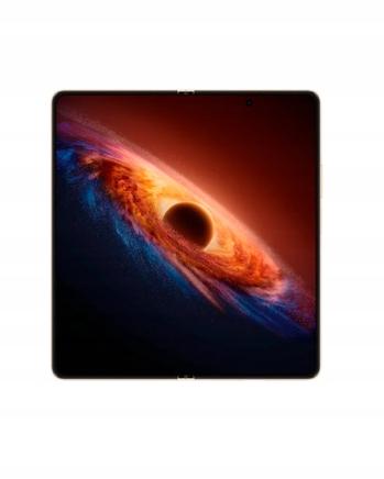 HONOR Magic V6 - A HONOR Magic V6 vékony profilja összezárt állapotban