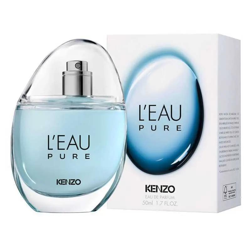 Kenzo L’Eau Pure - a parfüm egy táskában elhelyezve, mindennapi használatot szemléltetve