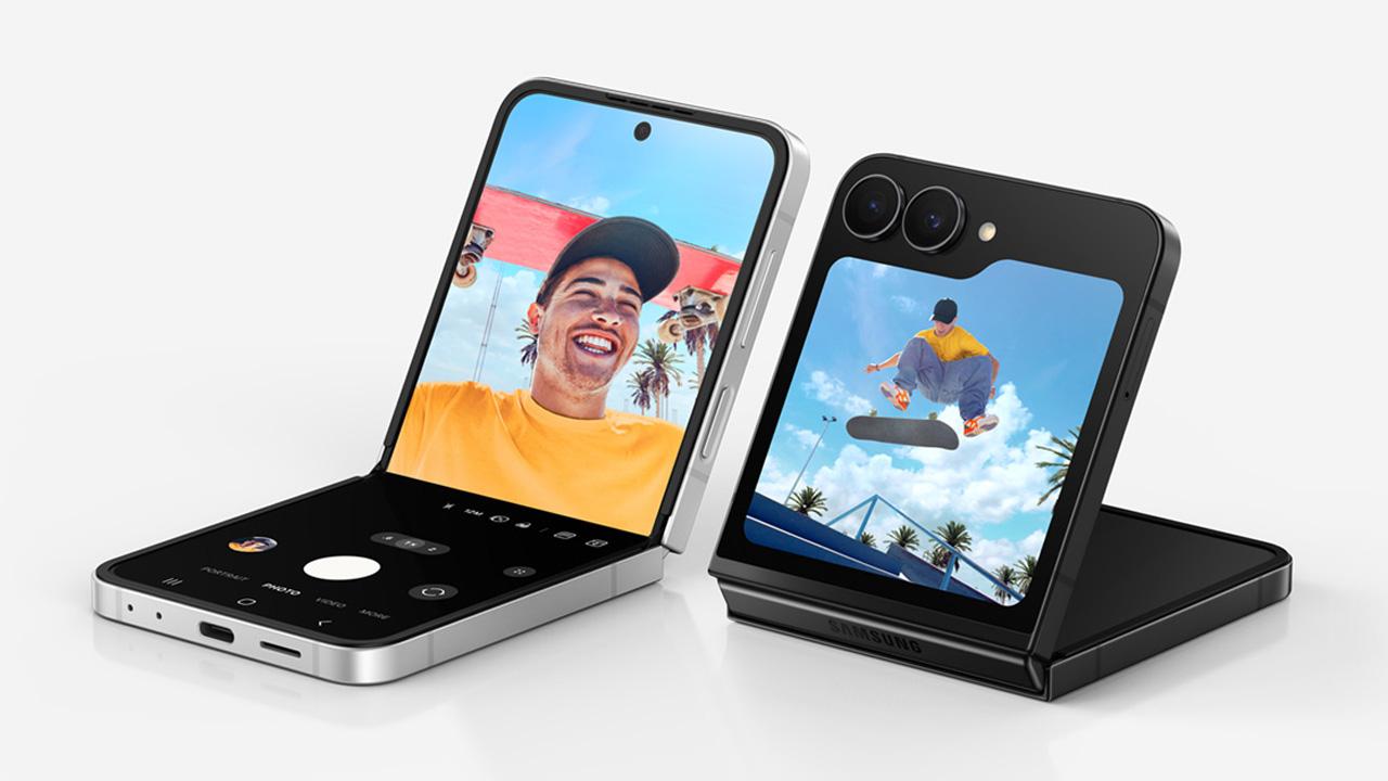 Galaxy Z Flip7 FE 5G 8/128GB használat közben