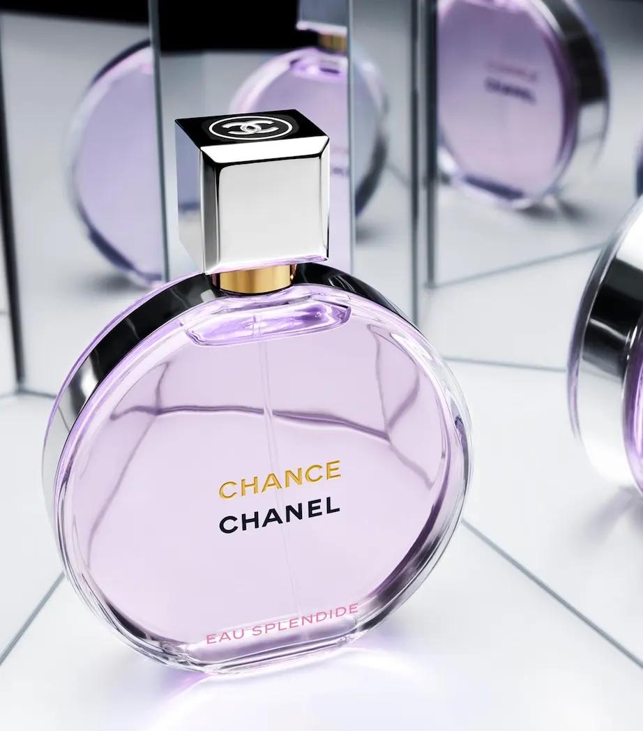 Chanel Chance Eau Splendide - a parfüm doboza és csomagolása a prémium részletekkel