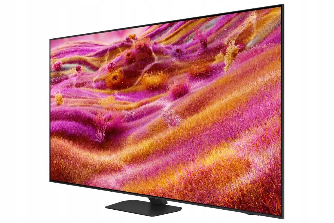 Samsung Neo QLED QN90F - A csomagolás tartalma, beleértve a napelemes SolarCell távirányítót és a lábat