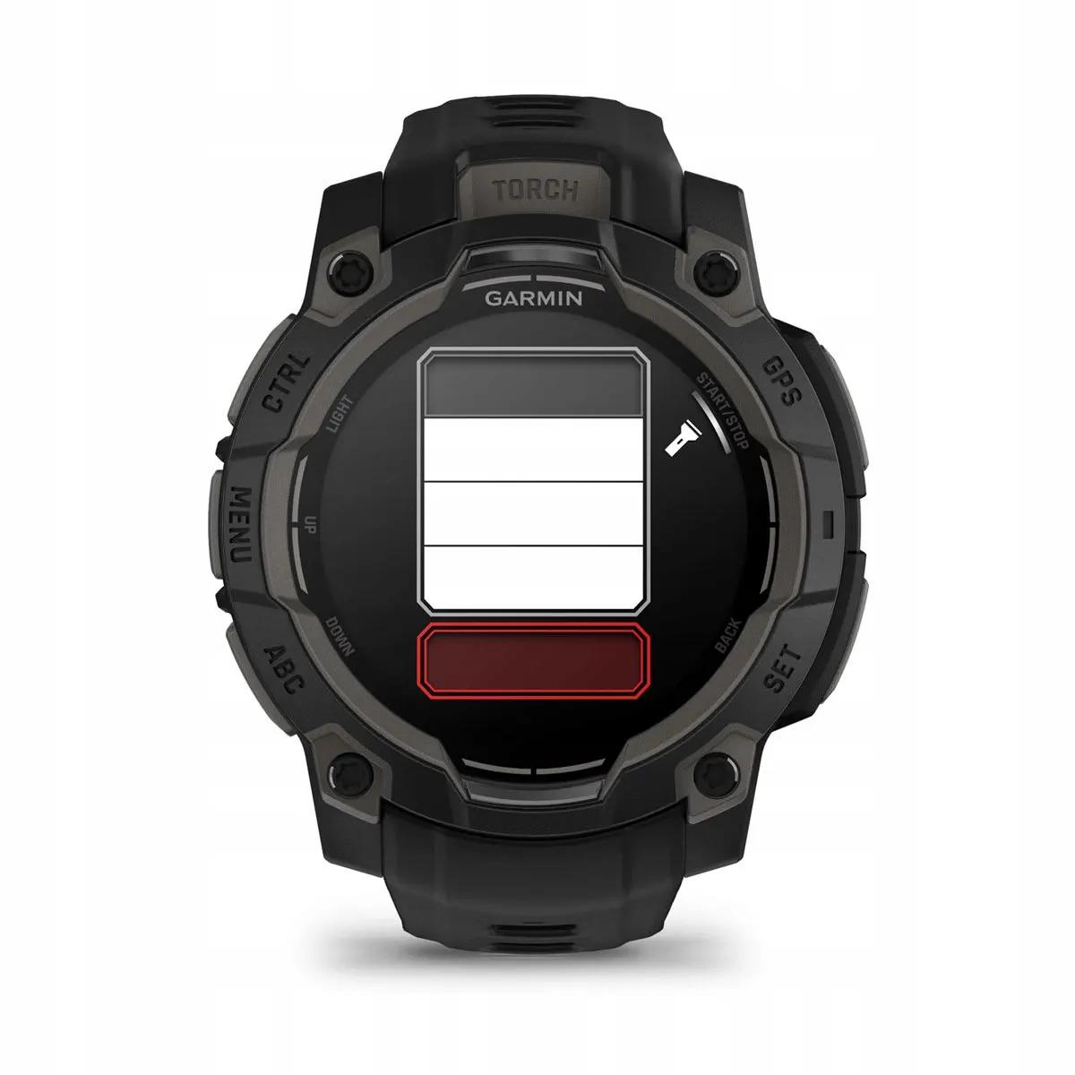Garmin Instinct 3 - Az óra beépített LED zseblámpája működés közben a sötétben