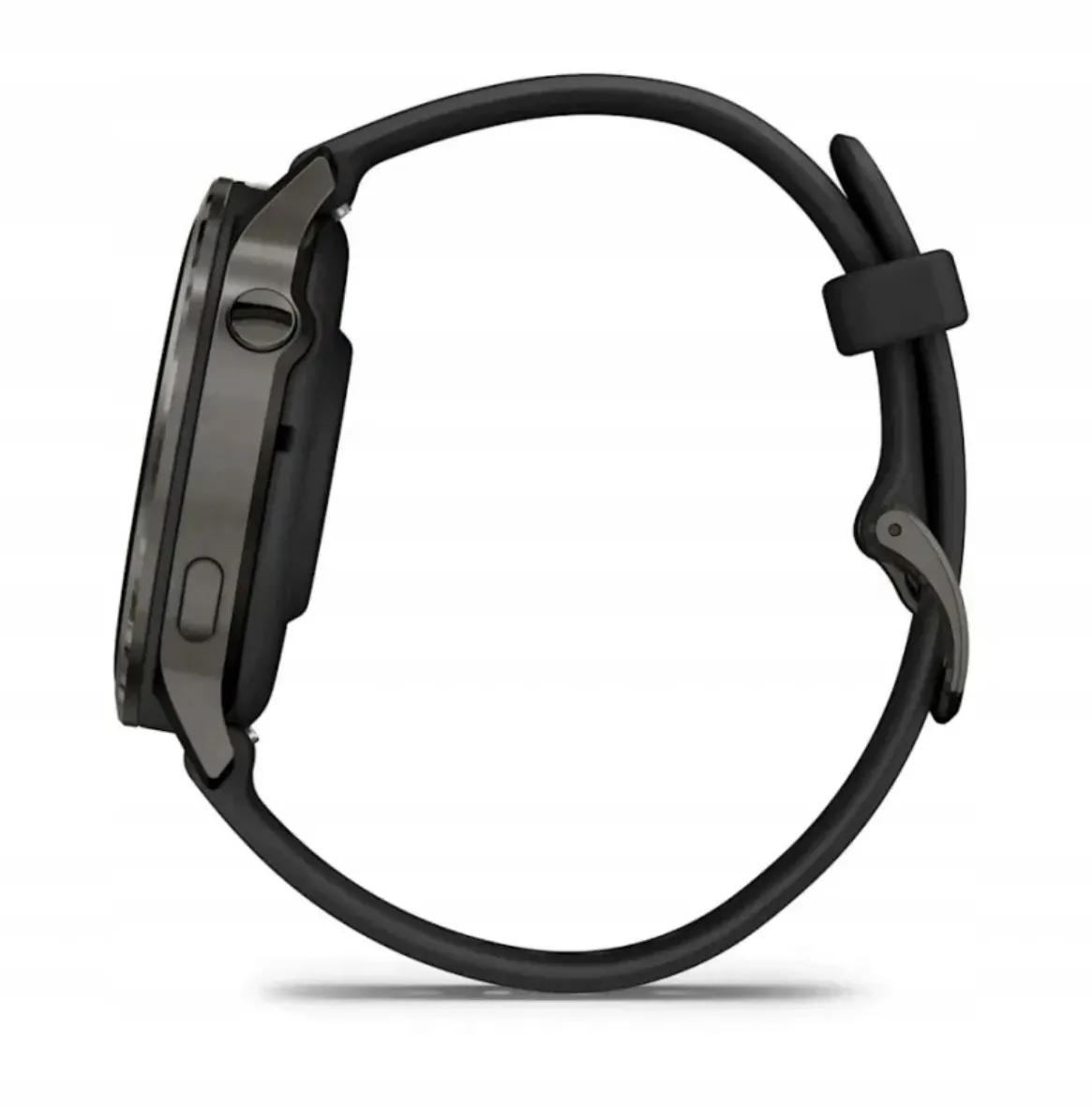 Garmin CIRQA Smart Band - a Garmin Venu 4 beépített zseblámpa funkciója működés közben