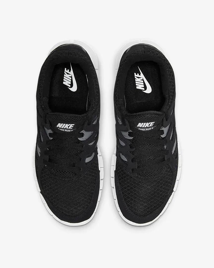 Run 2 All Black 4GB használat közben