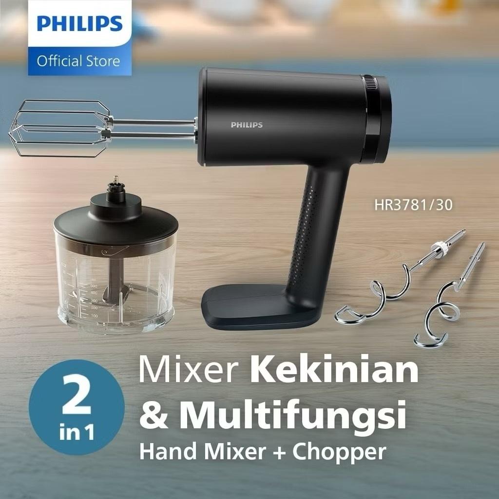5000 Series HR3781/20 3 az 1-ben kézi mixer használat közben