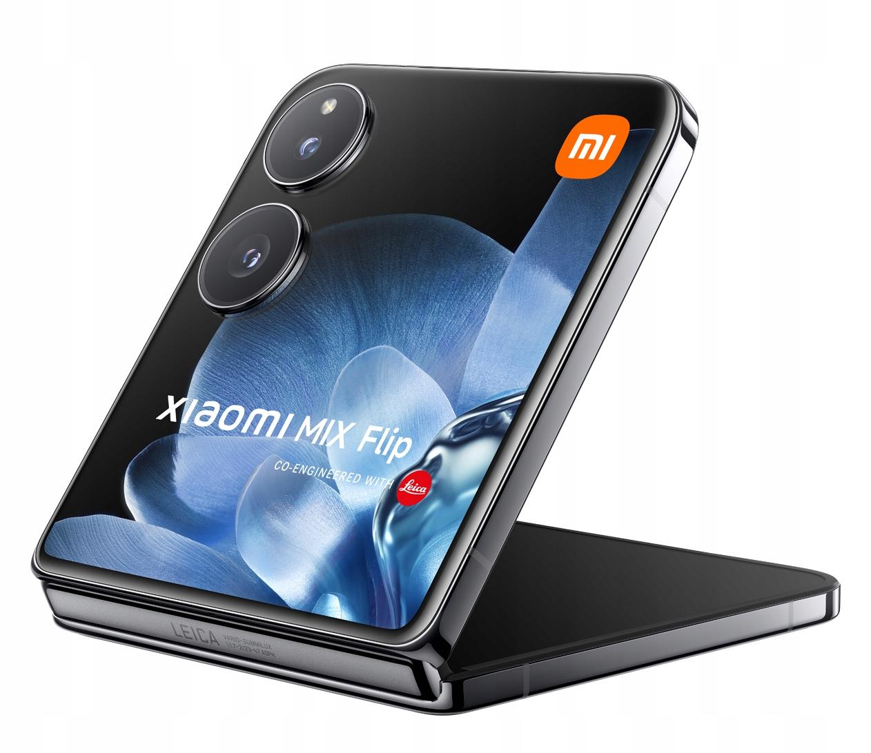 Xiaomi Mix Flip 2 - A fém zsanér és a Leica márkajelzésű kameramodul közelről