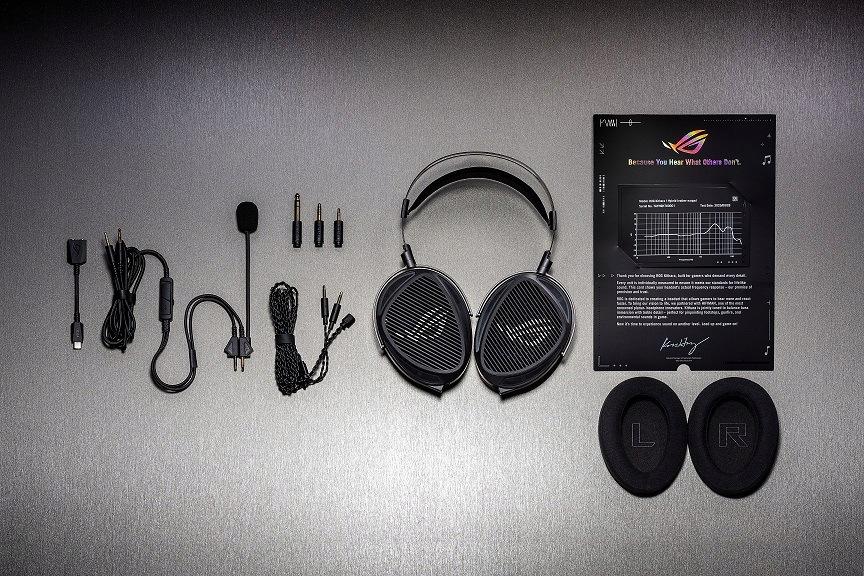 ASUS ROG — Kithara - a mikrofon és a fülpárna részletei közelebbről